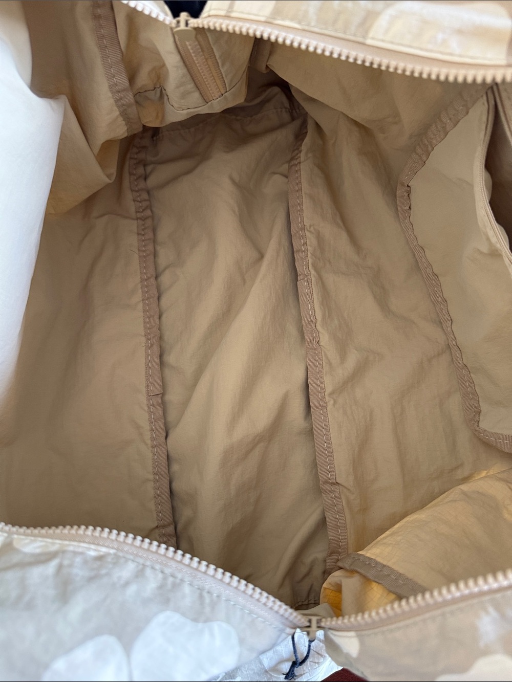 ALOHA Collection Quilted Tote in Light Beige Floral - Picture 10 of 12